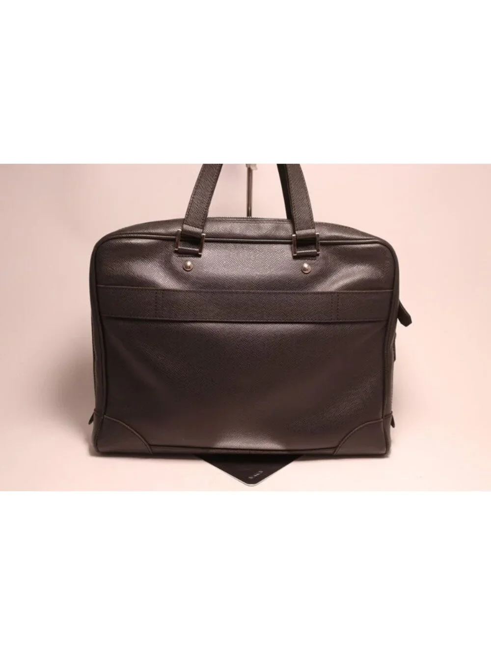 Louis Vuitton Taiga Igor Business Bag